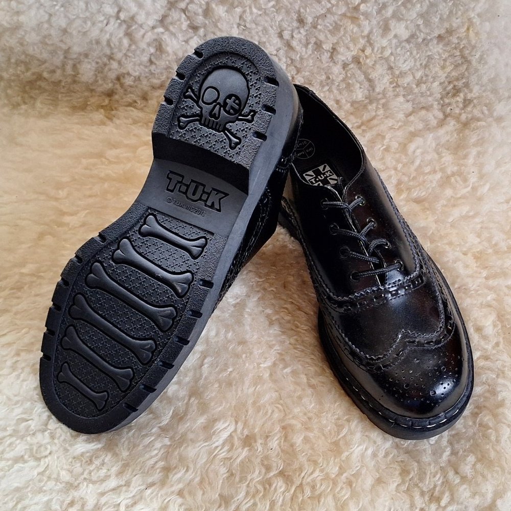 TUK Brogue Wingtip Size USA M10